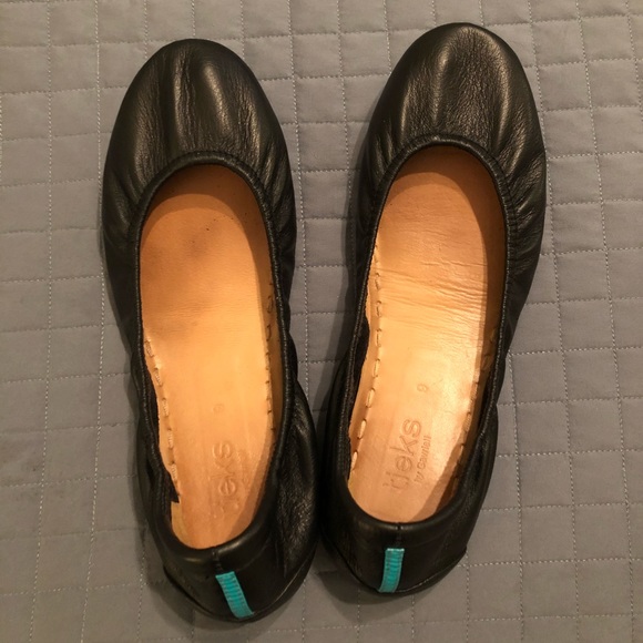 Matte Black Tieks VGUC - Picture 1 of 5